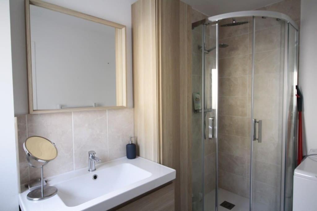 Appartement Avec Terrasse Privee, Plage A Pied แซ็ง-โอบิน-ซัวร์-แมร์ ภายนอก รูปภาพ